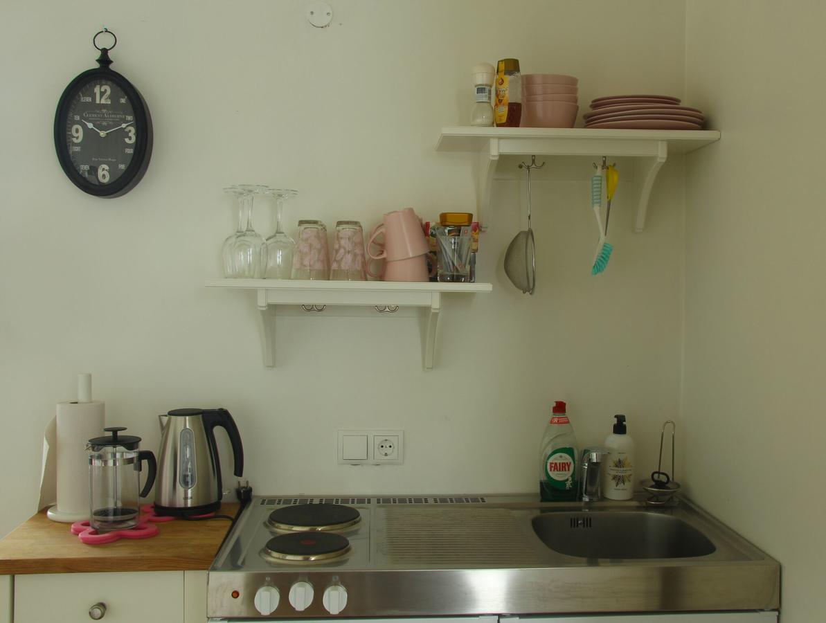 Private And Peaceful One Bedroom Apartments 보르가네스 외부 사진